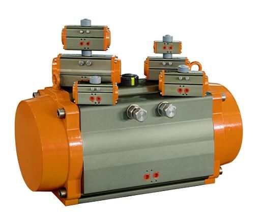 What resets a single-acting pneumatic actuator